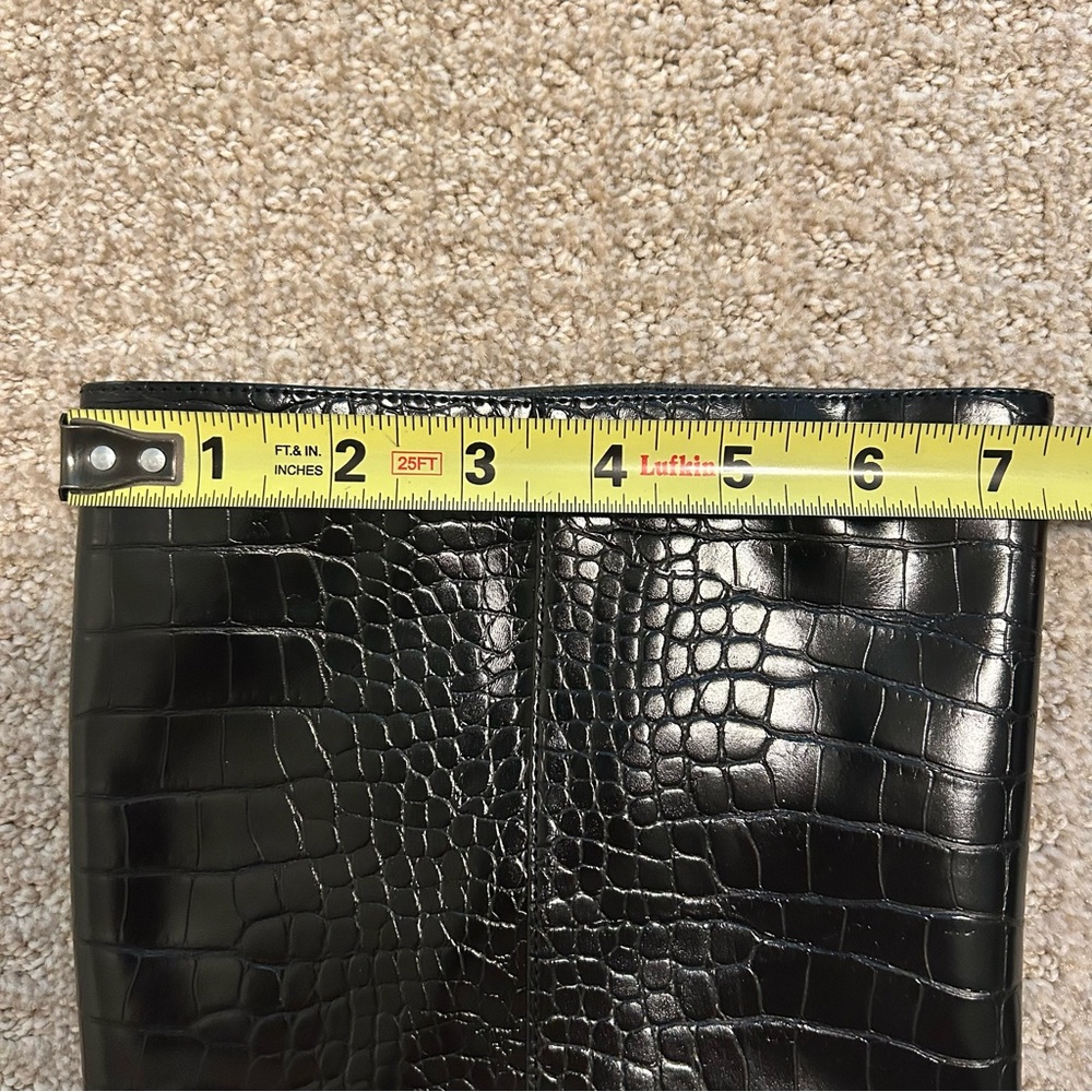 Steve Madden Nikitta Croc Embossed Boot Black Size 9.5 - Picture 10 of 12